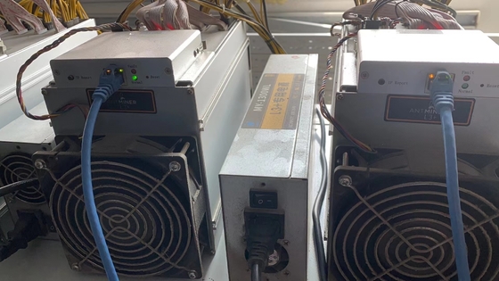 Gebruikte Lite-Muntstukmijnwerker 942W Bitmain Antminer L3++ 550M 6.5Kg